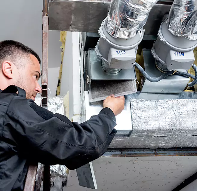 Why Homeowners Businesses Trust Us in Highland Park, IL?